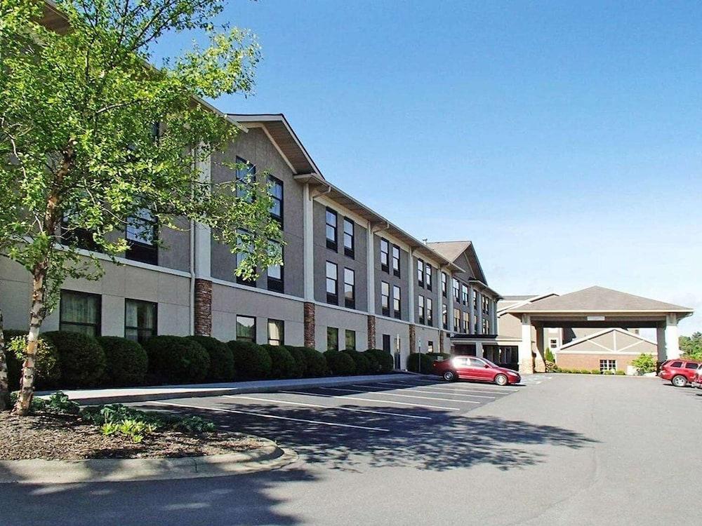Quality Inn & Suites Near University Waco Exterior foto